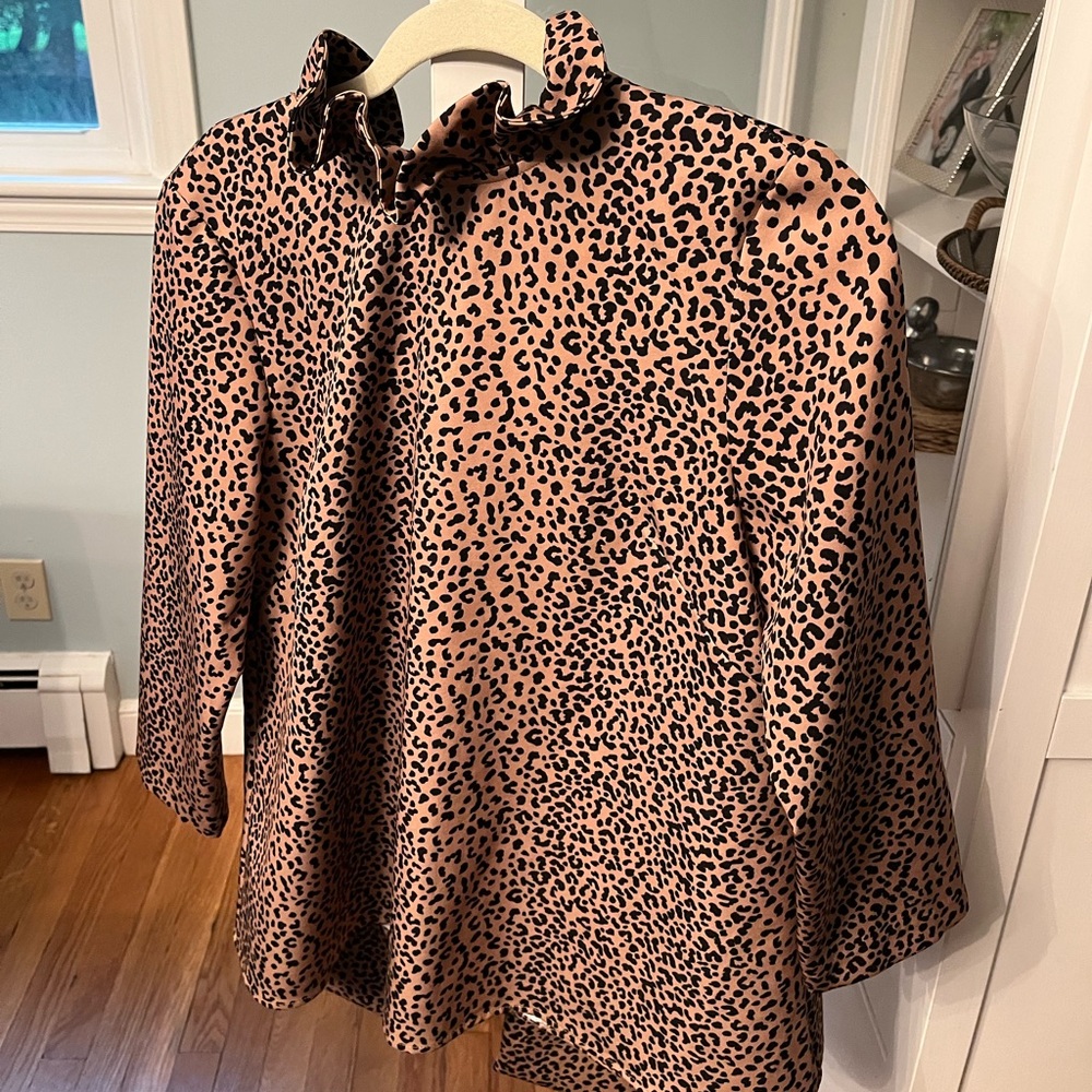 Tuckernuck Faye blouse, animal print, size M